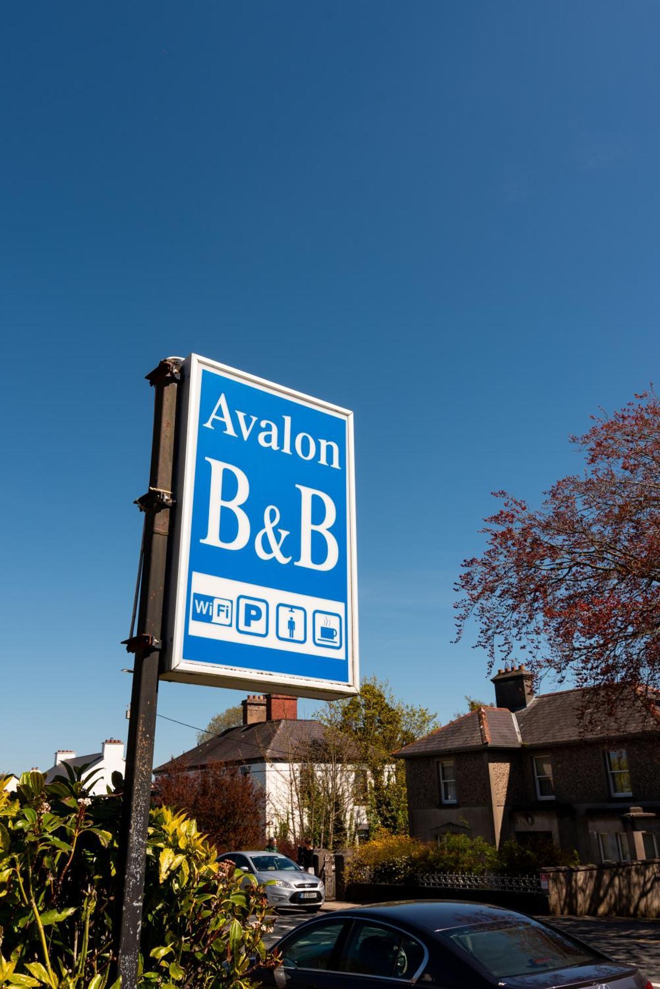 מלון גלוואיי Avalon House מראה חיצוני תמונה